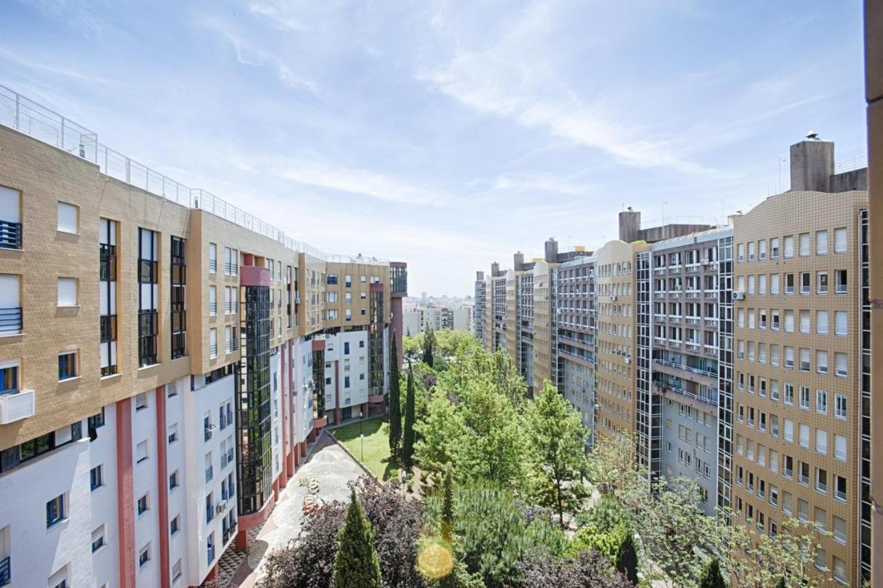 Green Executive Apartment In The Heart Of Lisboa Exteriör bild